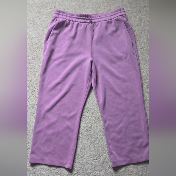Lululemon Softstreme High Rise Cropped Pants Velvet Dust Size 12 - Picture 1 of 6
